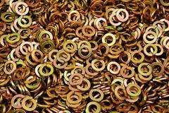 (500) Alloy 3/8″ Split Lock Washers – Yellow Zinc Plated