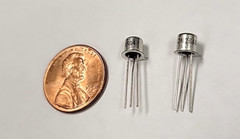 MOTOROLA 2N2646 UniJunction transistors 2pcs .5a 30 V ,TO-18 case =NTE6401 new