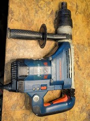 Bosch 11248EVS Rotary Hammer Drill Corded Electric W/ Case