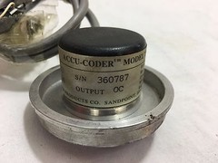 Encoder Product Accu-coder 755A 1000 Incremental Shaft encoder / PARTS ONLY /TF