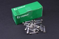 20 Littelfuse 717H Miniature Fuse 1/2A – 125V AC 100A-250V AC