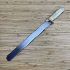 Vintage Dexter Russell 12″ Bread Knife White Handle Serrated
