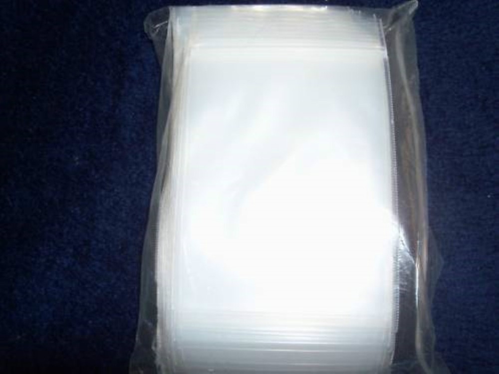 200 Bags 2″x3″,3″x4″ 100 each reclosable zip bags 8mil “EXTRA HEAVY DUTY”