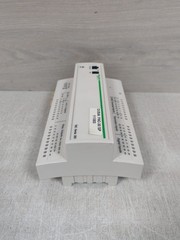 SCHNEIDER ELECTRIC TAC XENTA 302 0-073-0011-2 PROGRAMMABLE CONTROLLER