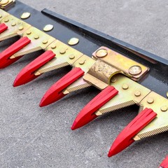 Mini Excavator 0 .8 – 1.5 Ton Hedge Trimmer Grass Cutter Hydraulic Attachment