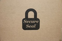 200 #5 10.5×16 Poly Bubble Mailers Self Sealing Shipping Envelopes | Secure Seal