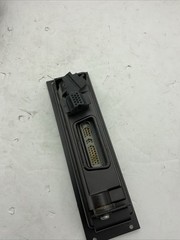 Motorola ASTRO UHF 482-512 MHz Two Way Radio D04SKF9PW5AN-UCM (T99DX+120W)+ Head