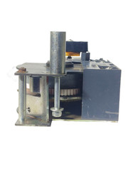 MERLIN GERIN MCH SPRING CHARGING MOTOR 100/130VAC 47893 / GHJ10624AA MASTERPACT