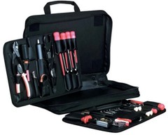 651ZT-2 PALLETS – PLATT LUGGAGE – NYLON ZIPPER TOOL CASE – Interior Dimensions (