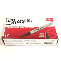 12 Sharpie 30001 BLACK Permanent Markers Fine Point Tip NEW BLIND SHIP AVAILABLE