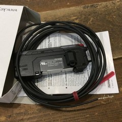Keyence FS-N42N Fiber Sensor Amplifer FSN42N NEW